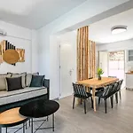 White Rock Villa