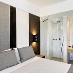 White Rock Villa *