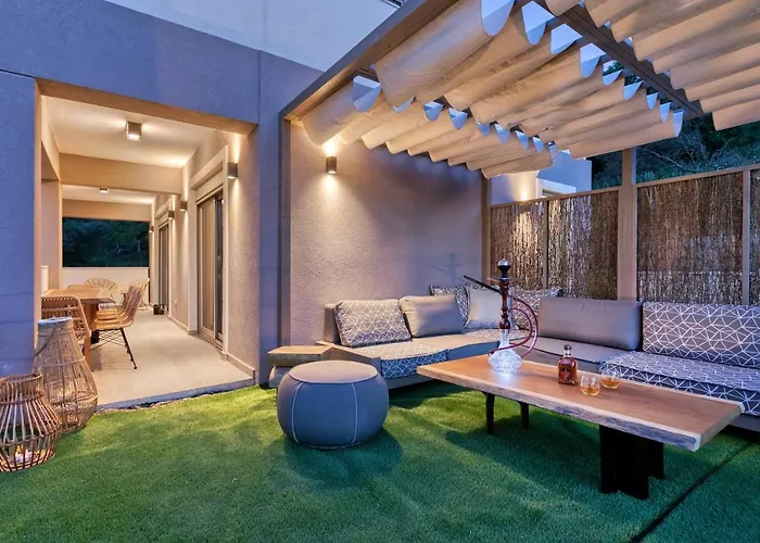 Villa White Rock Nikiana