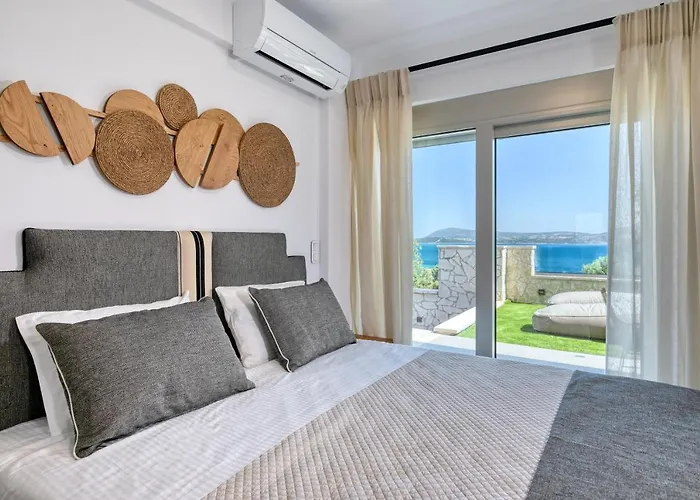 Villa White Rock Nikiana